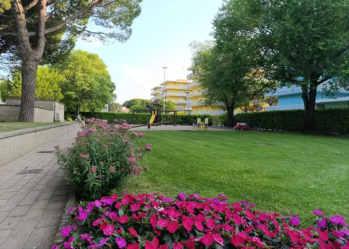 Valbella Apartment *