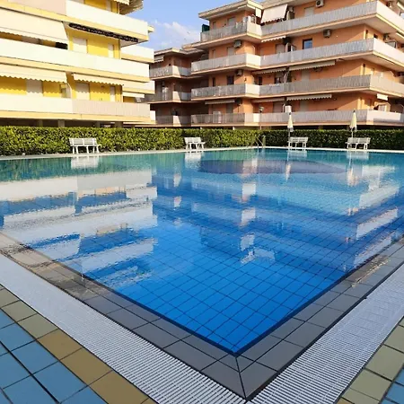 Valbella Apartment *