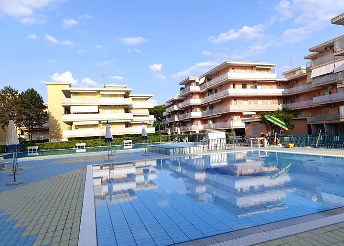 Valbella Apartment *